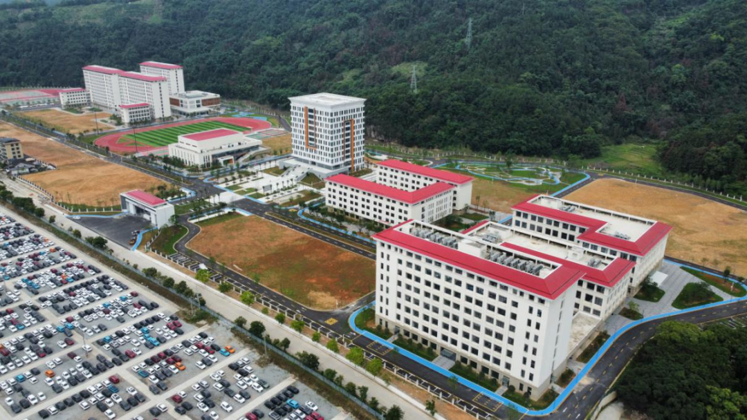 匠心筑民生!市凯时尊龙人生就是博公司下属企业金诚公司获评“较好代建单位”